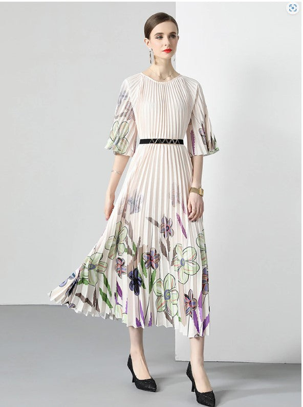 New Pleated Long Summer Women Dress O-Neck Lace-up Belt Print Loose Large Size