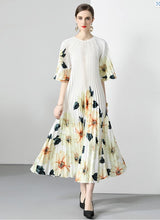 New Pleated Long Summer Women Dress O-Neck Lace-up Belt Print Loose Large Size