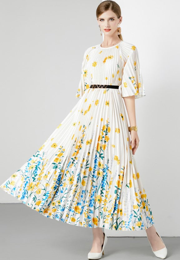 New Pleated Long Summer Women Dress O-Neck Lace-up Belt Print Loose Large Size