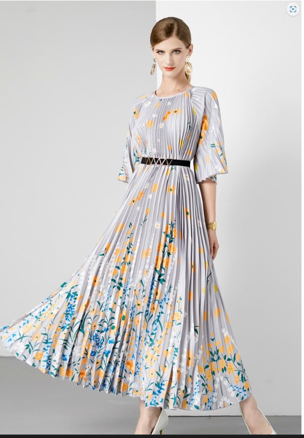 New Pleated Long Summer Women Dress O-Neck Lace-up Belt Print Loose Large Size