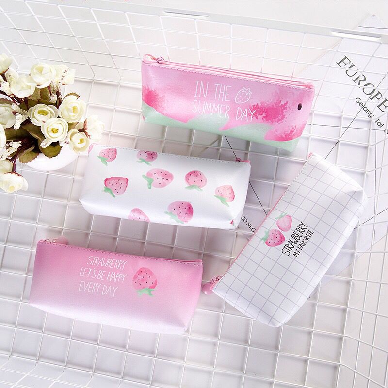 Strawberry leather pencil case