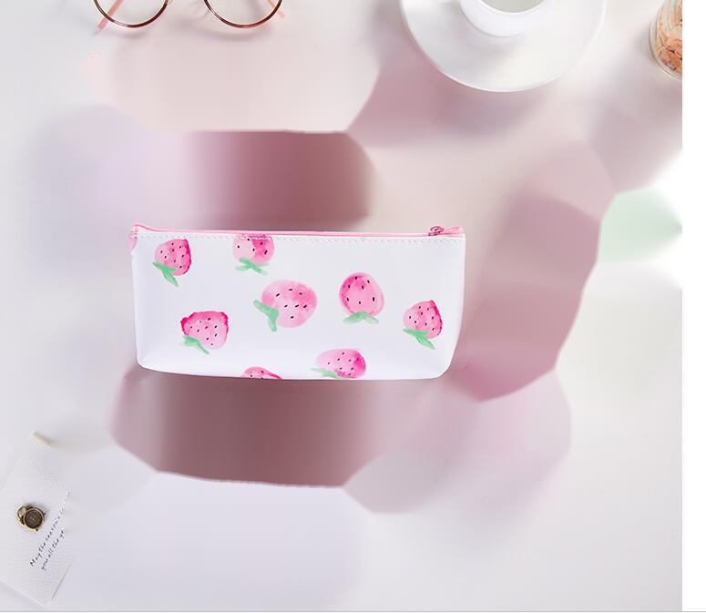 Strawberry leather pencil case