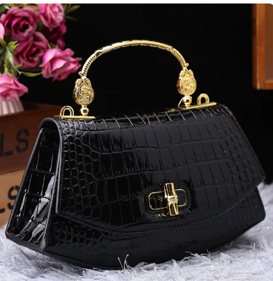 Luxury Fashion Genuine Leather Women's Handbags 2023 New Crocodile Pattern Shoulder Messenger Bag Small Portable Saddle Bags