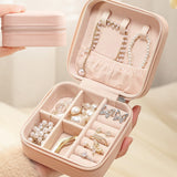 Jewelry Organizer Display Travel Jewelry Case Boxes Portable Locket Necklace Jewelry Box Leather Storage Earring Ring Holder